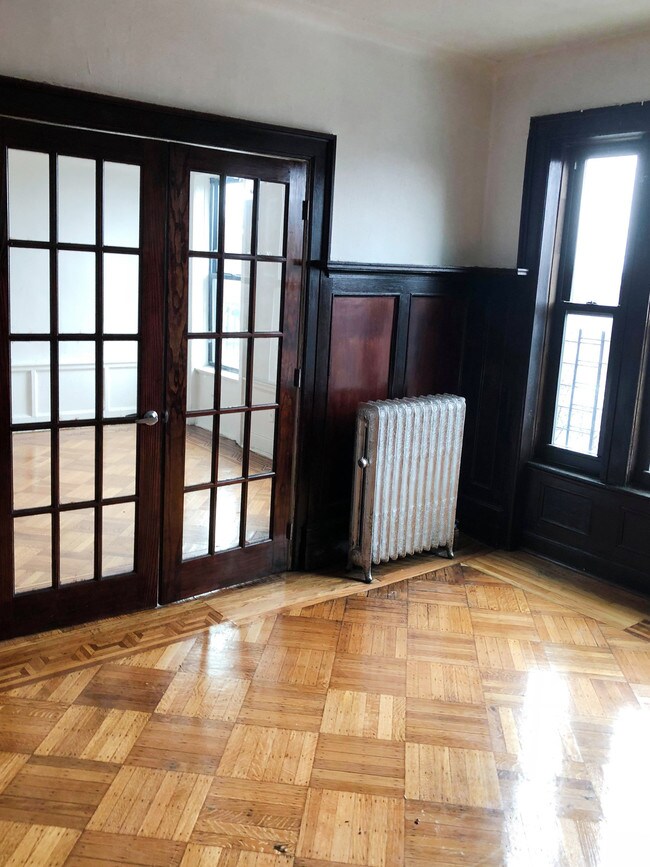 Foto del edificio - 377 Eastern Pkwy