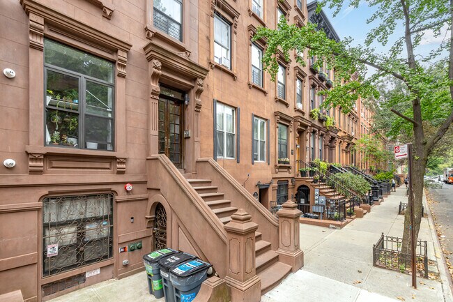 Foto del edificio - 140 W 130th St