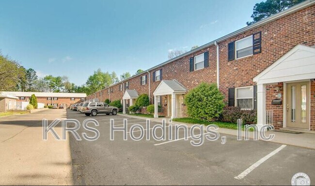 Foto del edificio - 5238 Goolsby Ct