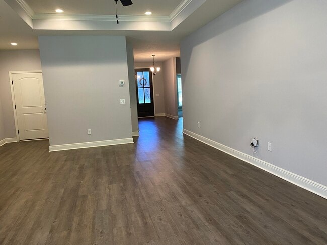 Building Photo - 3909 Fielding Ct