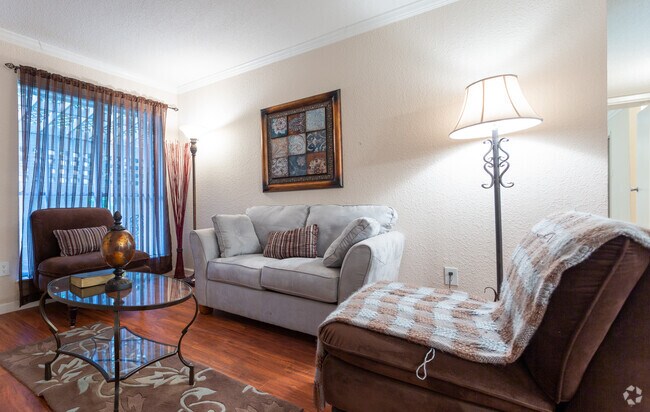 Living Area - Falls of Beechnut