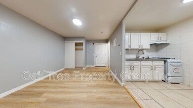 Building Photo - 3010 Adeline St