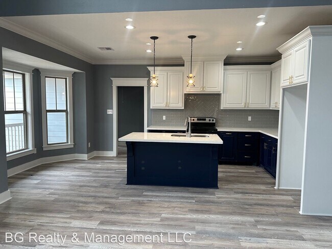 Building Photo - 3 br, 2 bath House - 7696 Nine Oaks Drive