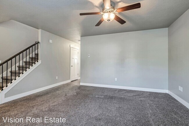 Building Photo - 3 br, 2.5 bath House - 1115 Independence Ave