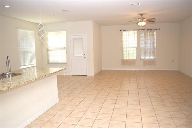 Building Photo - 4012 Esker Dr