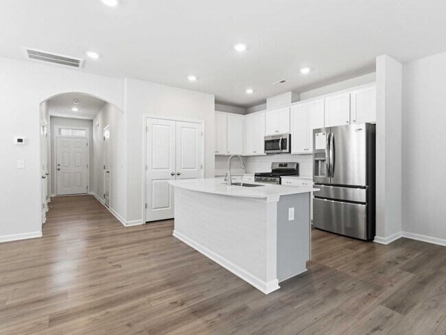 Building Photo - 211 Stellate Pl