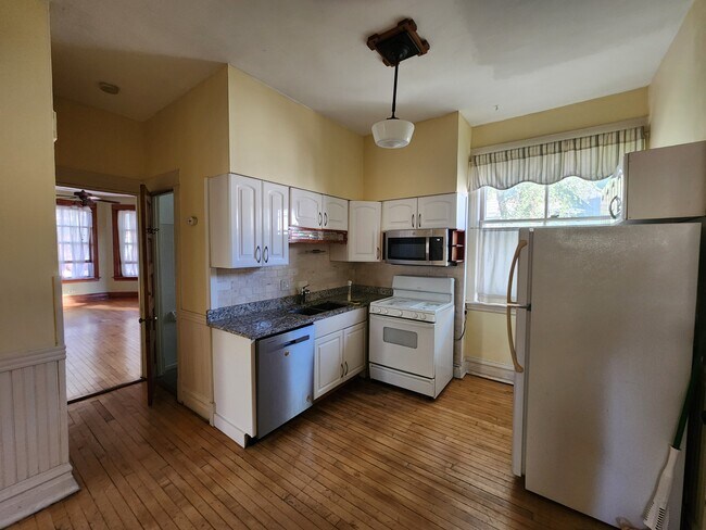 Foto del edificio - 5142 N Paulina St