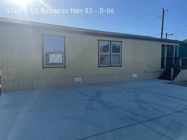 Building Photo - 1740 W Business Hwy 83
