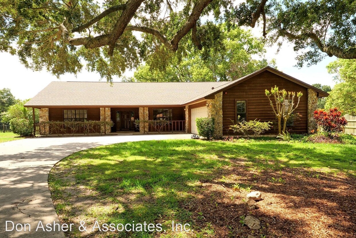Primary Photo - 3 br, 2 bath House - 5848 Windmill Court