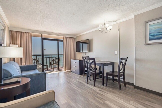 Foto del edificio - 6900 N Ocean Blvd