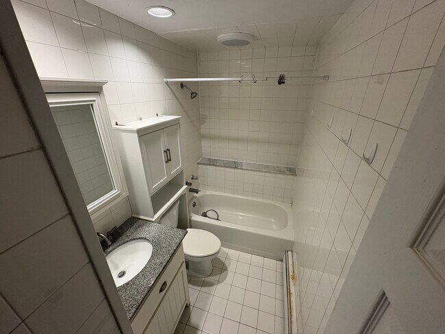 Foto del edificio - 26 Knolltop Dr