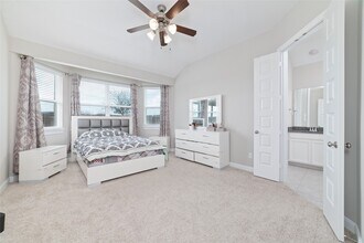 Building Photo - 24707 Harbor Terrace Ln