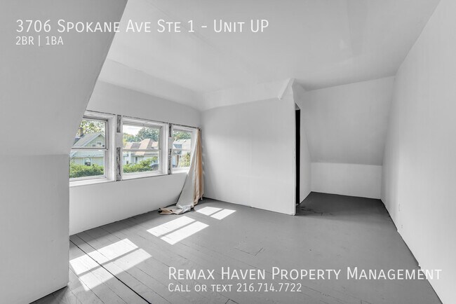 Foto del edificio - 3706 Spokane Ave Up  - Spacious 2 bed 1 ba...