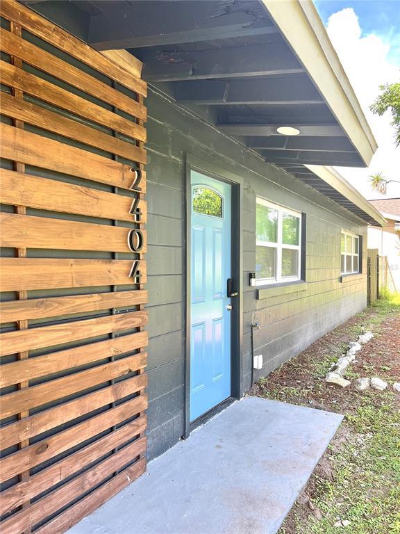 Building Photo - 2404 W Orange Blvd