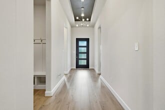 Building Photo - 24203 Norwood Groves Dr