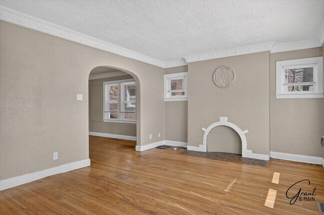 Foto del edificio - 17127 Roselawn St