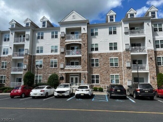 Building Photo - 3301 Ramapo Ct