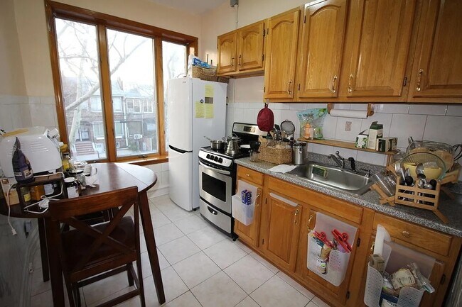 Foto del edificio - 7209 Narrows Ave