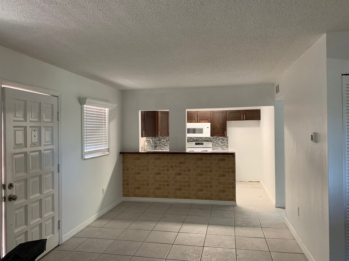 Foto del edificio - 1111 NW 19th Ave