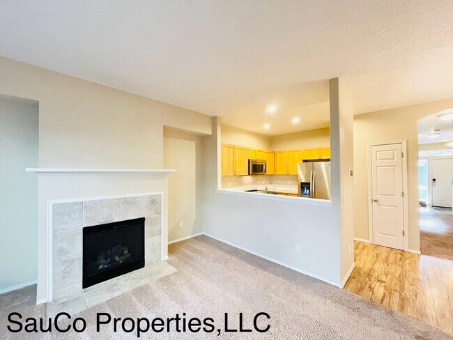 Building Photo - 6327 SW Vinwood Terrace