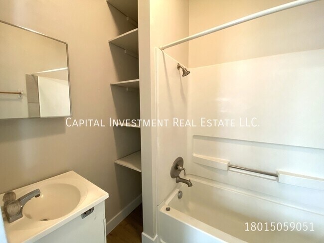 Foto del edificio - 8973 W 3000 S