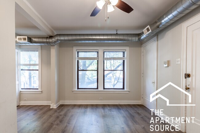 Foto del edificio - 1251 W Henderson St