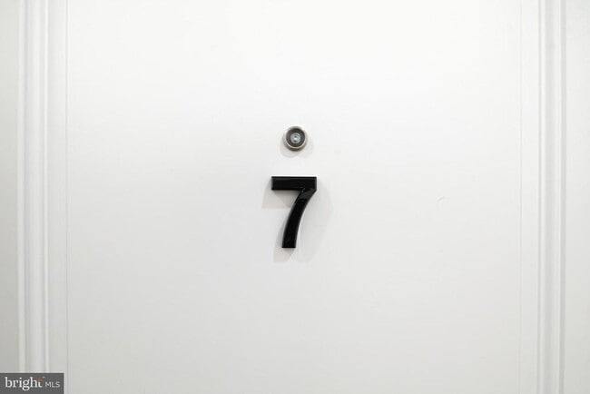 Foto del edificio - 1115 N American St