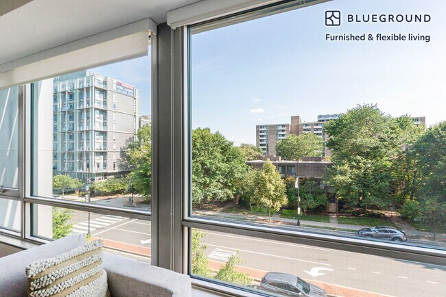 Foto del edificio - 301 M St SW