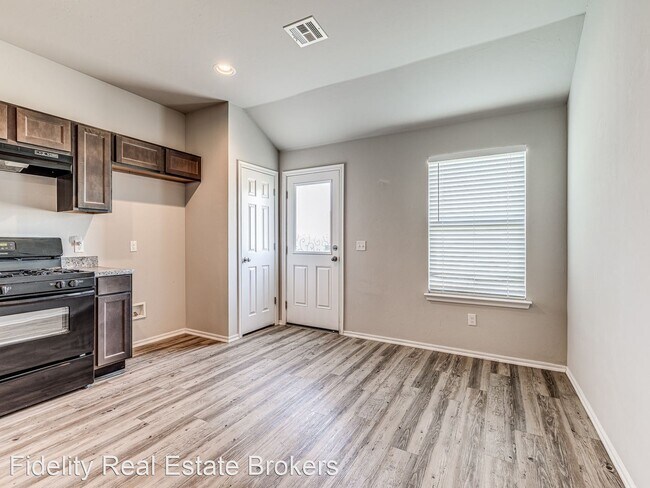 Building Photo - 3 br, 2 bath House - 1913 W Oak Valley Way