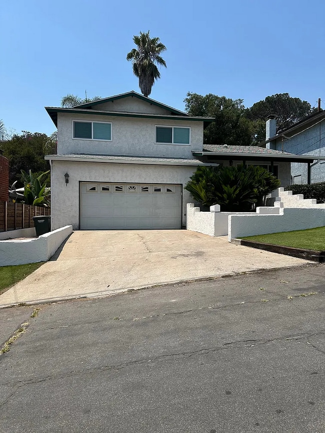 Building Photo - 4672 Edenvale Ave