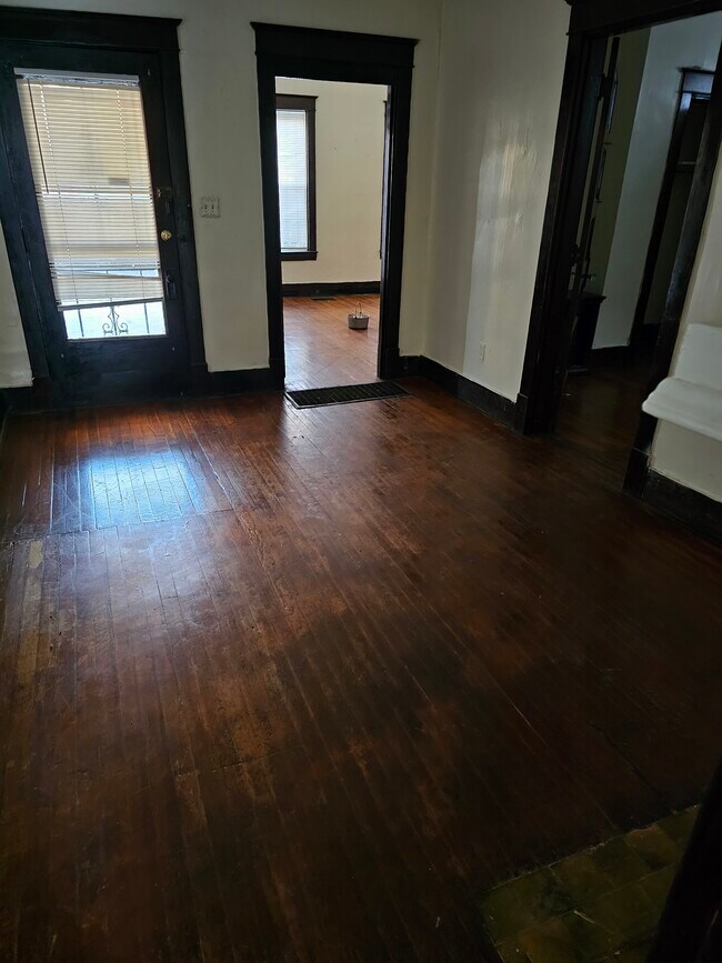 Foto del edificio - 4108 S 3rd St