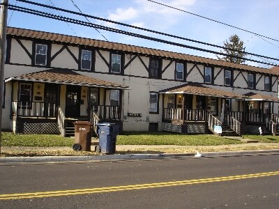 Primary Photo - 907 1st St NE