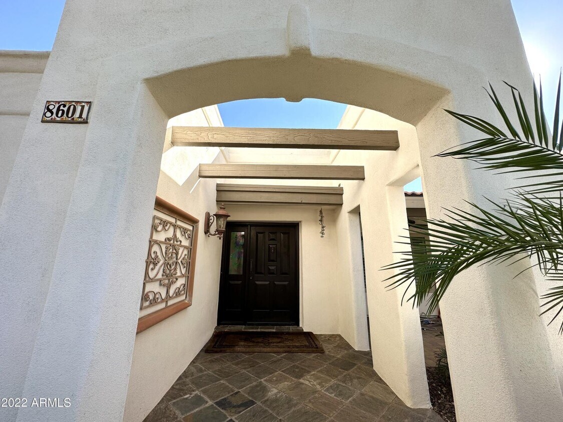 Foto principal - 8601 E Irish Hunter Trail