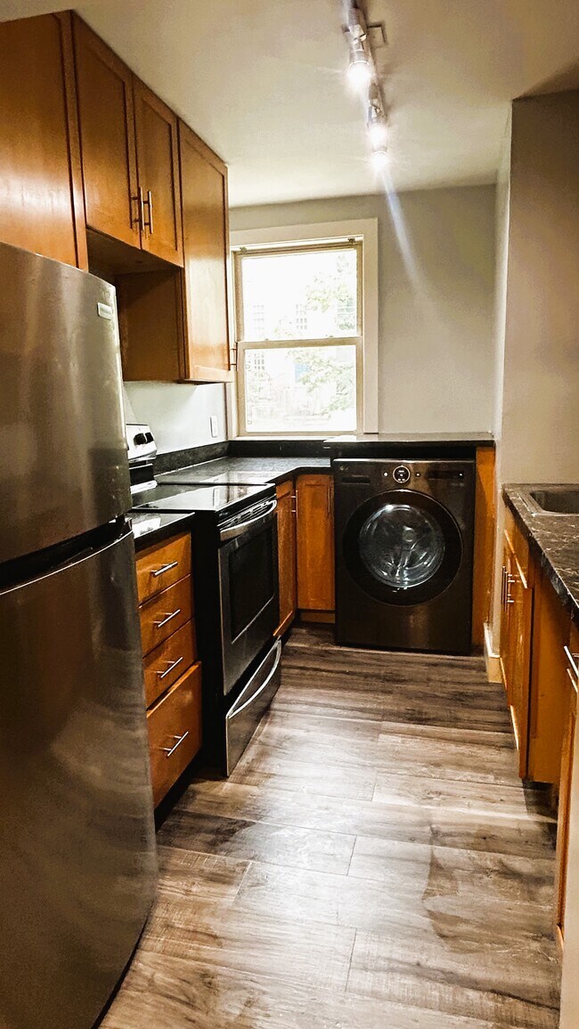 Foto del edificio - 2838 Hartford St SE