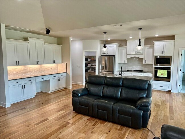 Foto del edificio - 4203 SW Wheatgrass Blvd