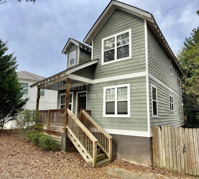 Foto del edificio - 265 Rosa Nell Howard St