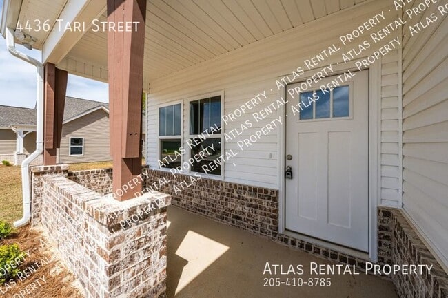 Building Photo - 4436 Tari St