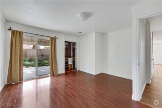 Building Photo - 4351 Satinwood Dr