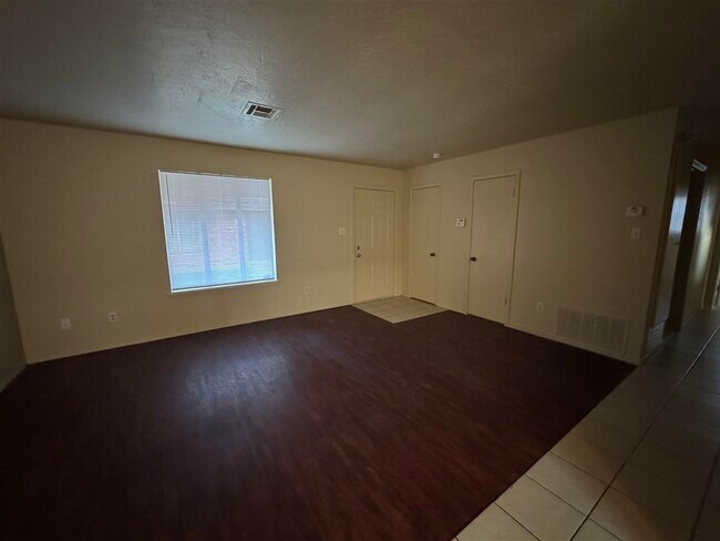 Foto del edificio - 7534 NW Tango Rd