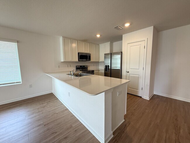 Foto del edificio - 4615 Carlstrom Ln