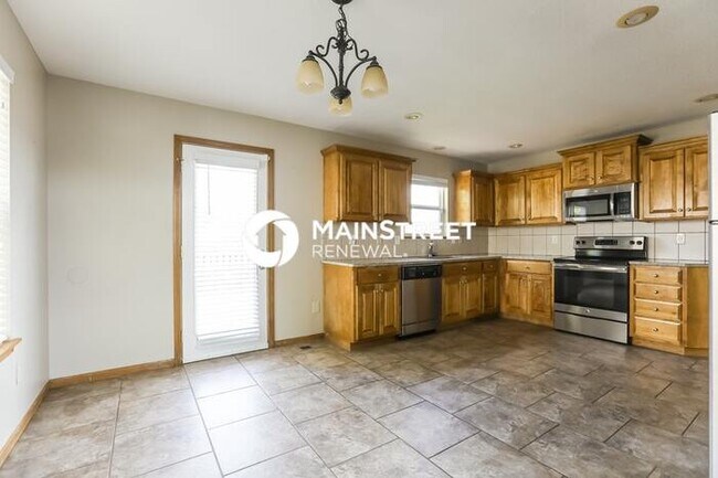 Foto del edificio - 3 Bedroom Pet-Friendly Home in Kansas City...