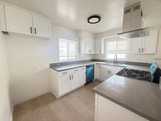 Foto del edificio - 2400DelM