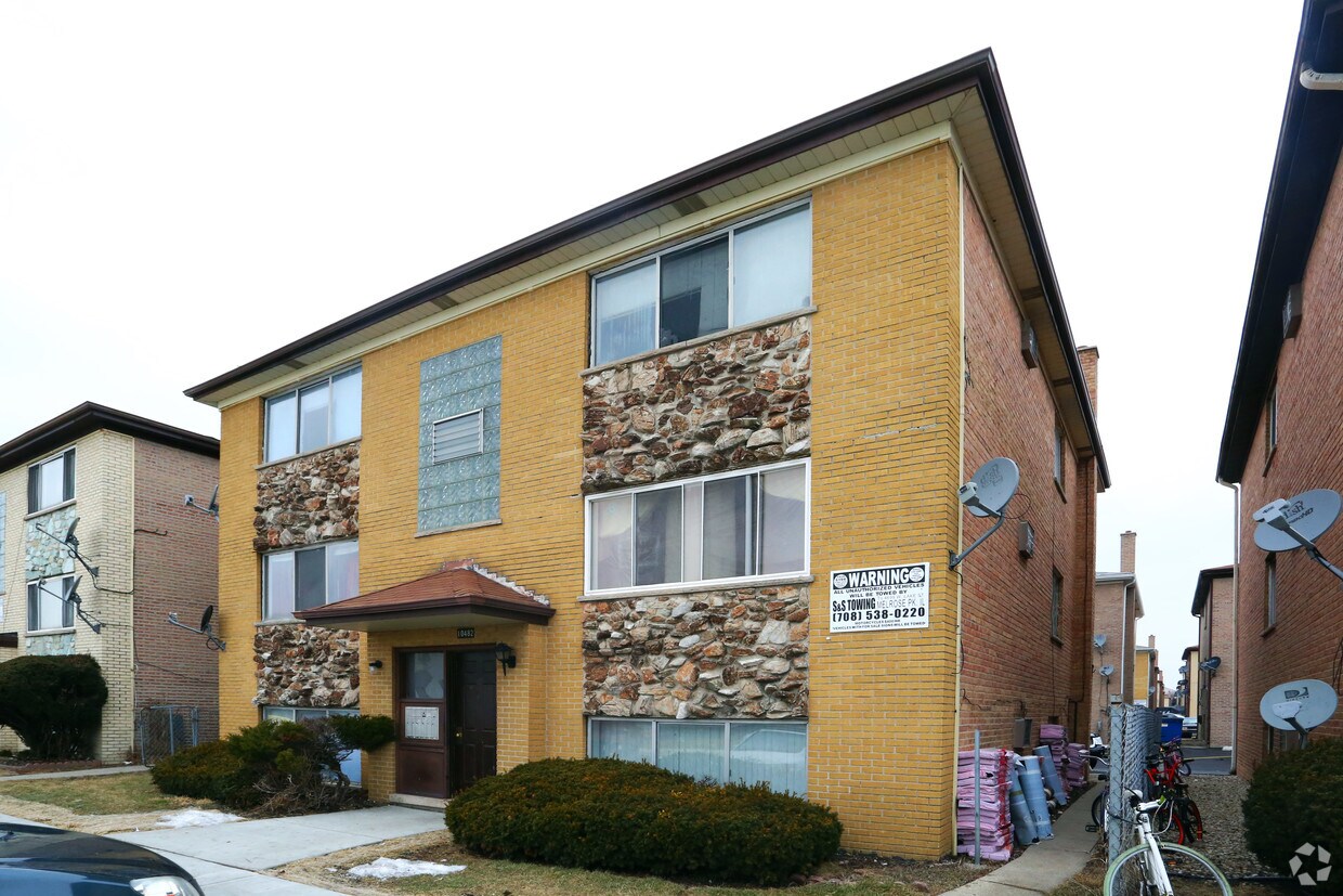 10482 Ethel Ct, Rosemont, IL 60018 Apartments in Rosemont, IL