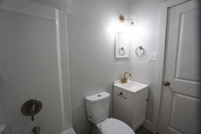 Foto del edificio - 3909 39th Ct N