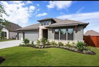 Building Photo - 4611 Columbus Dr