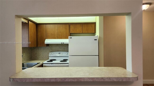 Foto del edificio - 216 SW 10th St