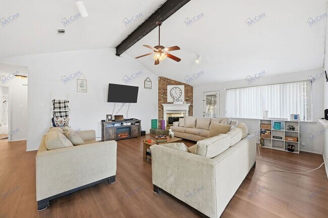 Foto del edificio - 6408 Woodstream Trail