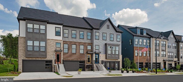 Foto principal - 7759 Steatite Ln