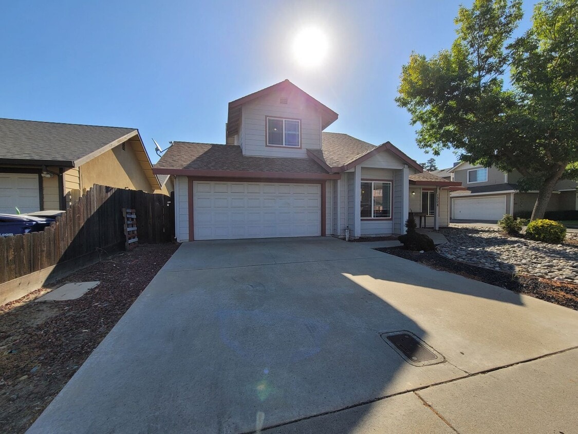 1308 Jarrell Ct, Modesto, CA 95355 House Rental in Modesto, CA