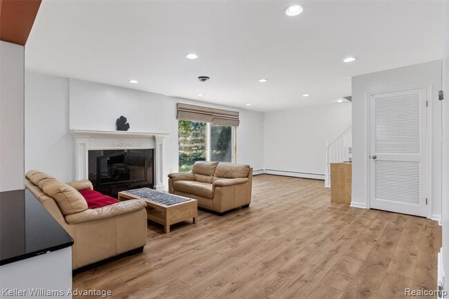 Building Photo - 6711 Woodside Trail